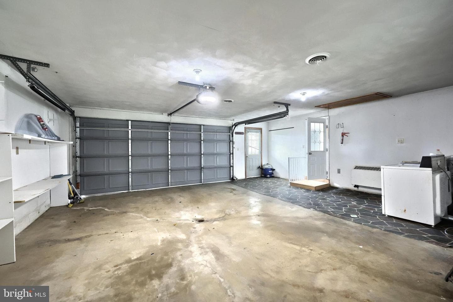 406 Campbell Road photo 36