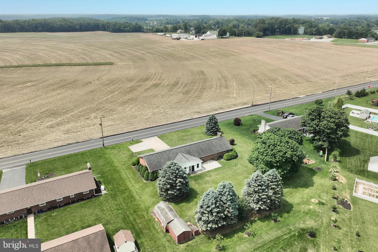 406 Campbell Road photo 46