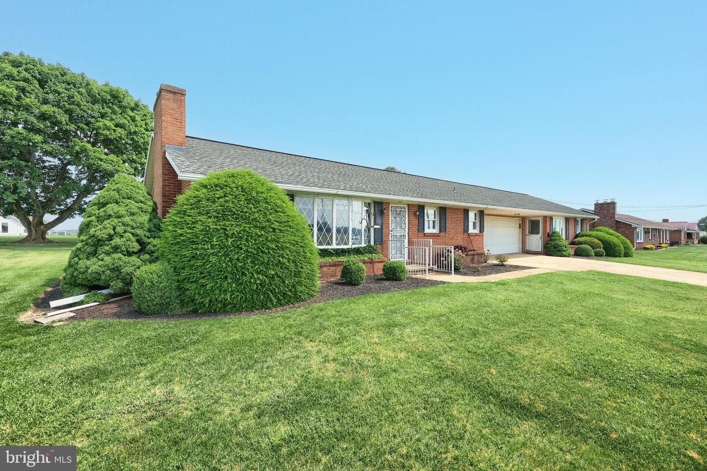 406 Campbell Road photo 8