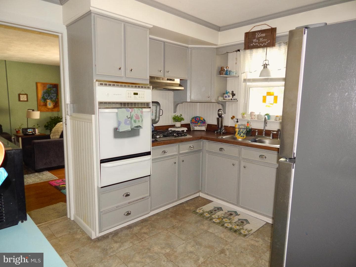 178 Nancy Avenue photo 10