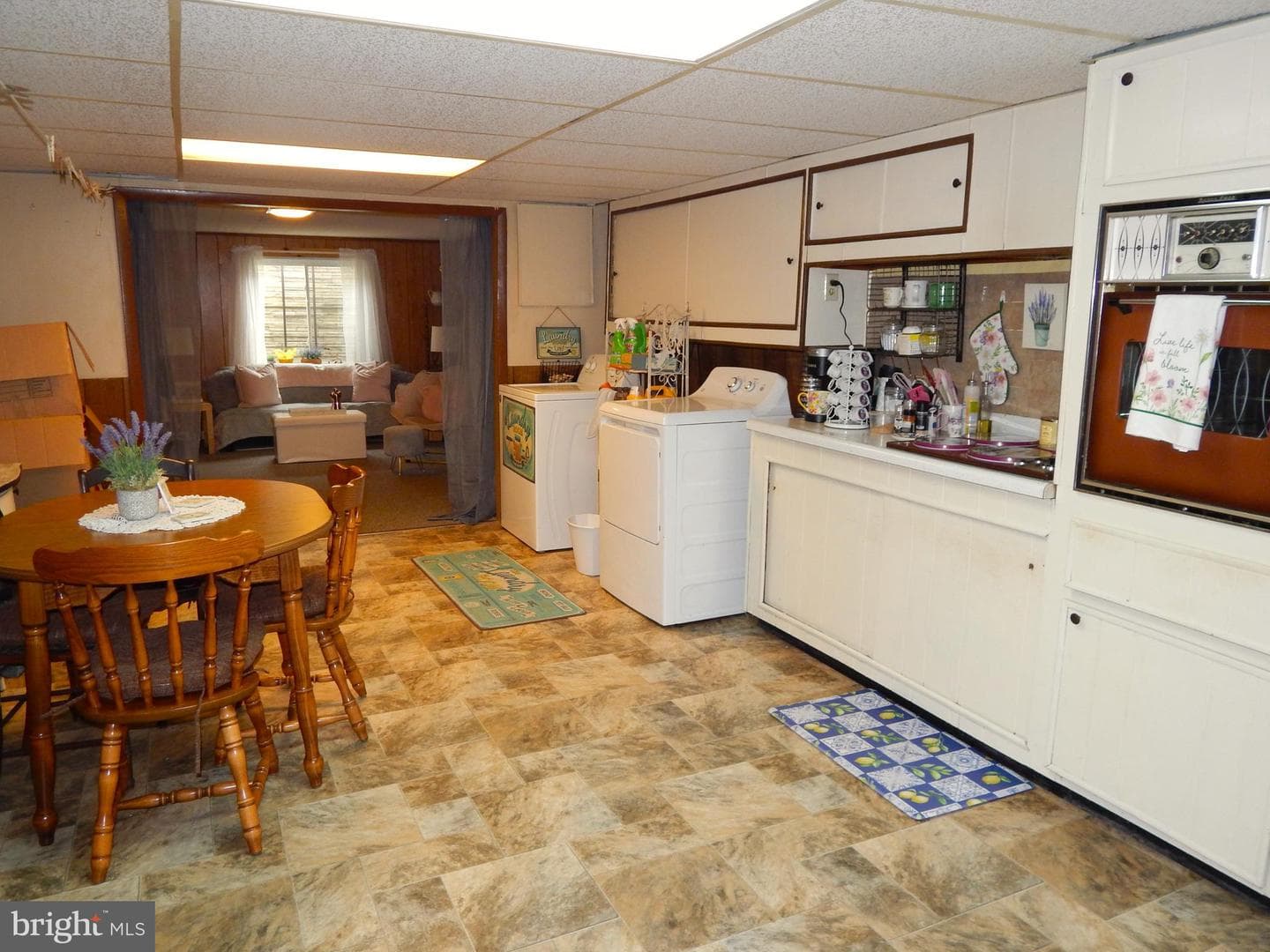 178 Nancy Avenue photo 25