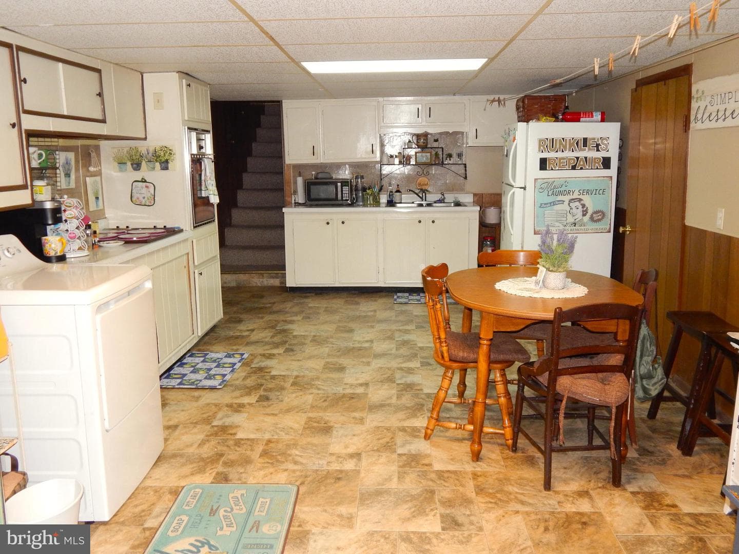 178 Nancy Avenue photo 28