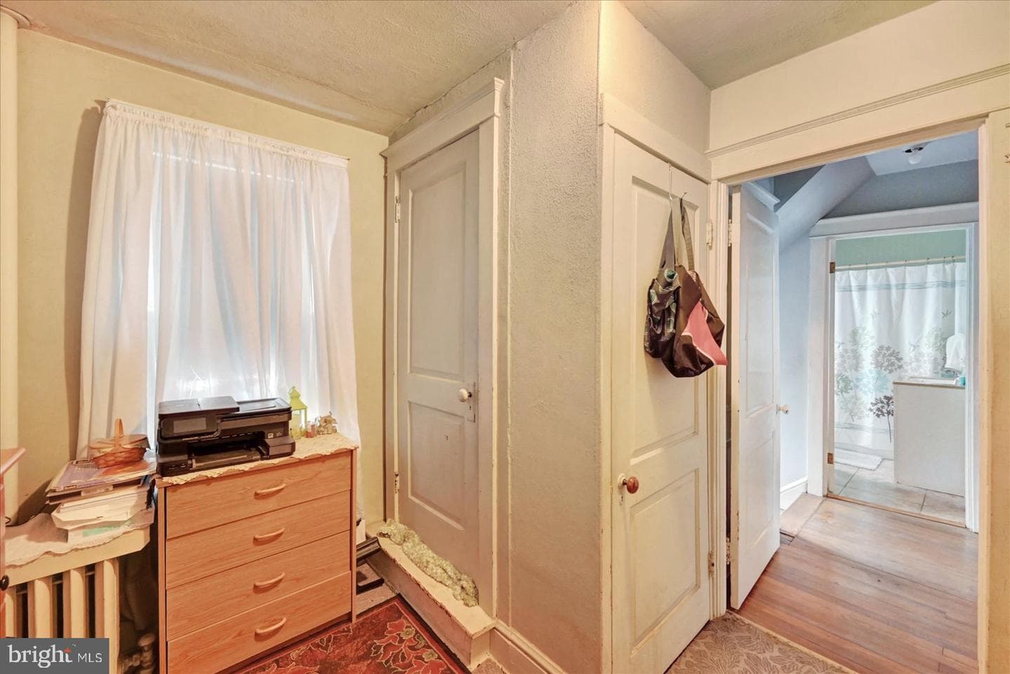1350 W King Street photo 16