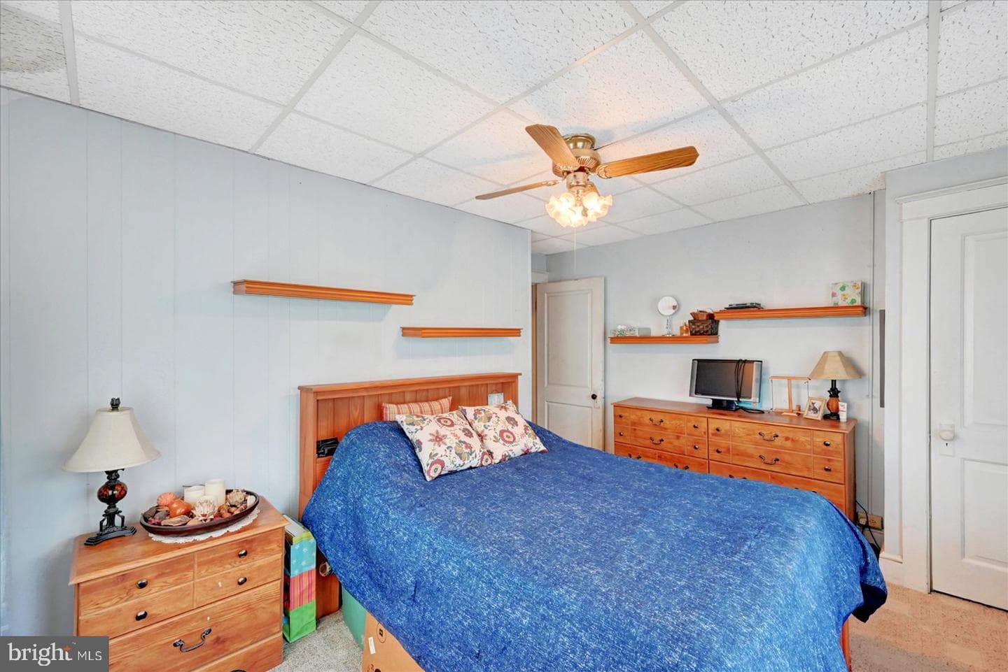 1350 W King Street photo 18