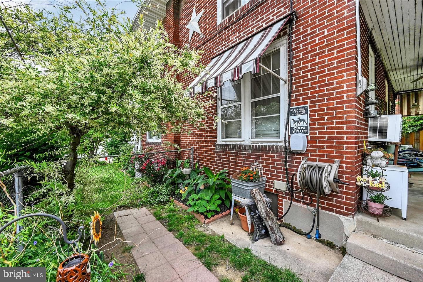 1350 W King Street photo 24