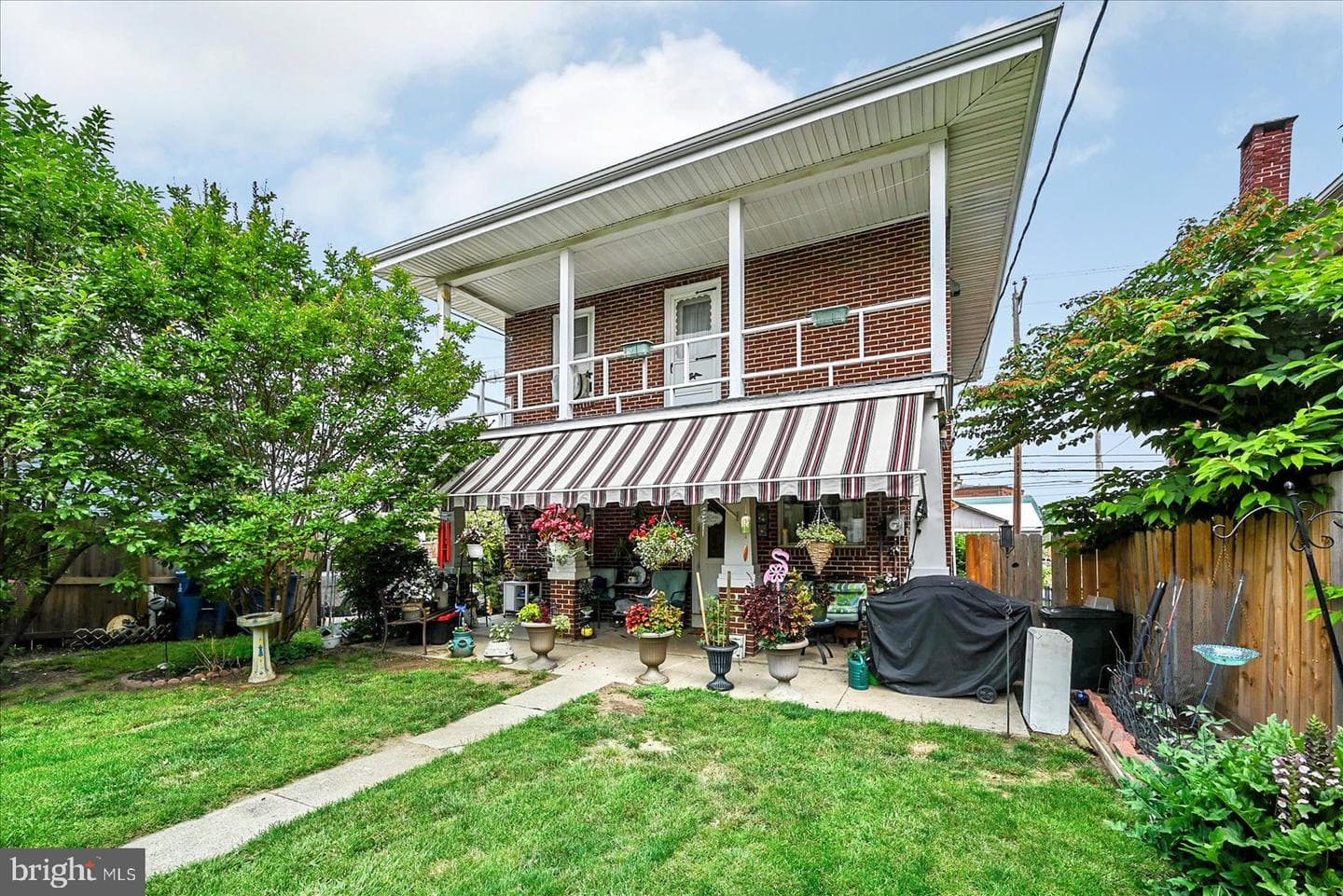 1350 W King Street photo 31