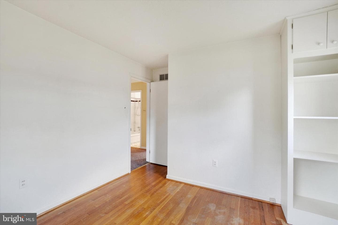 716 Hillcrest Road photo 14