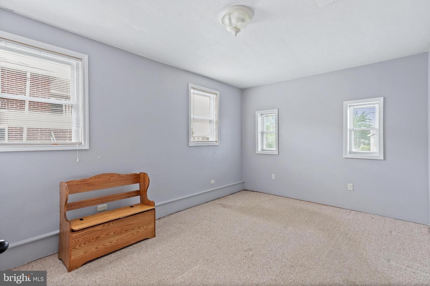 17 Schoolhouse Lane photo 21