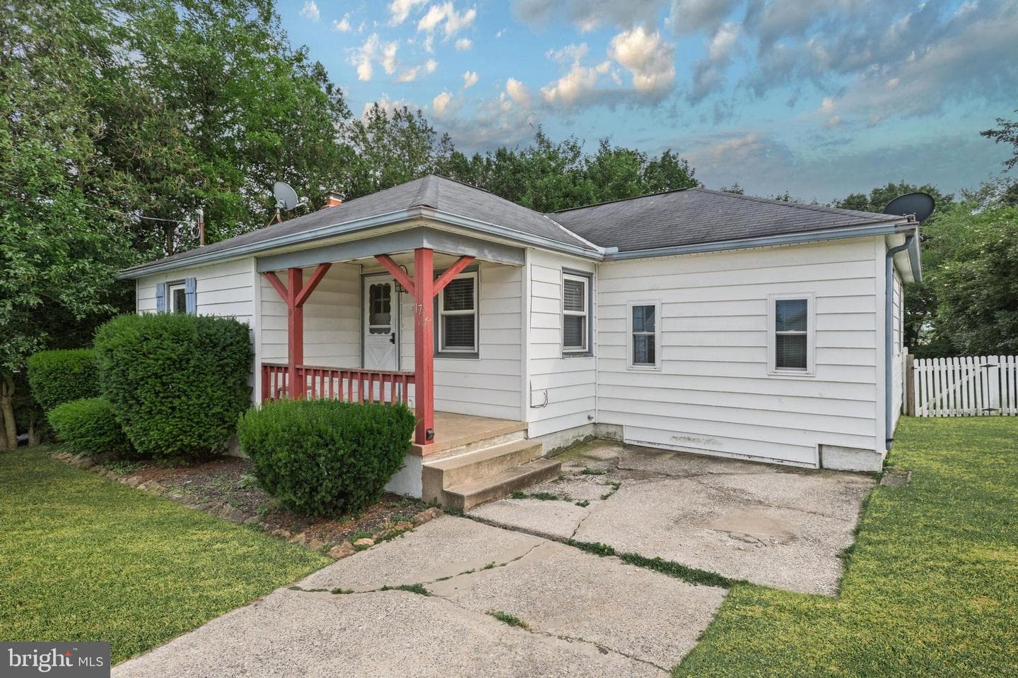 17 Schoolhouse Lane photo 6