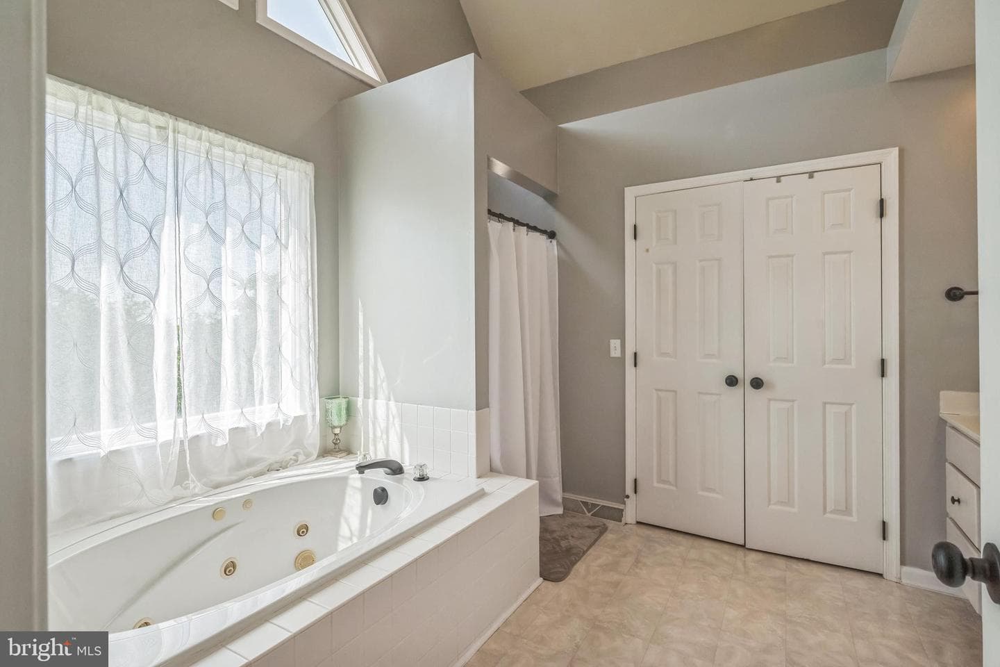 1012 Woodridge Road photo 16