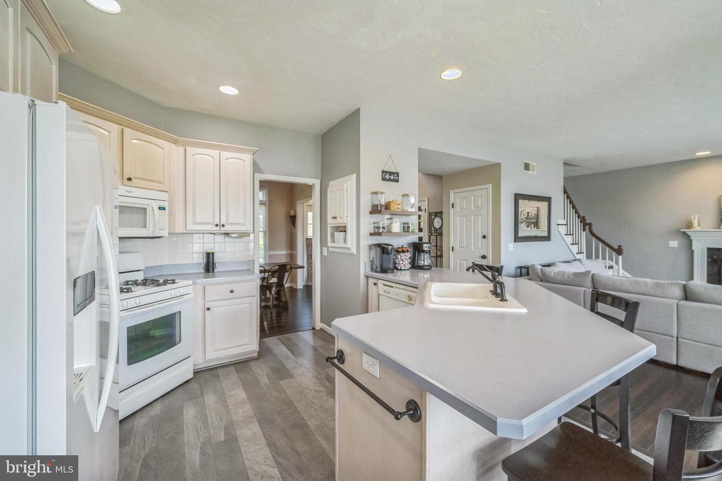 1012 Woodridge Road photo 7