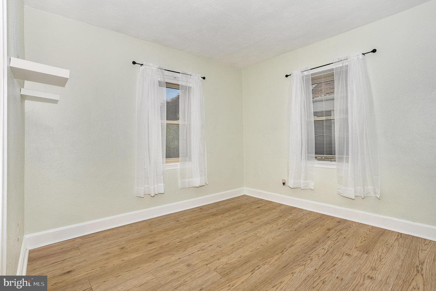 102 N Williams Street photo 13