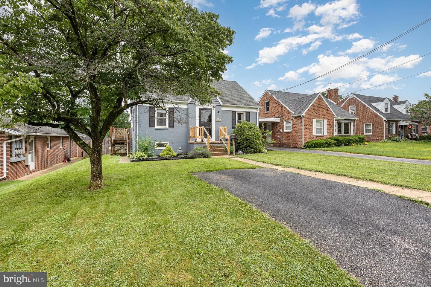 102 N Williams Street photo 4