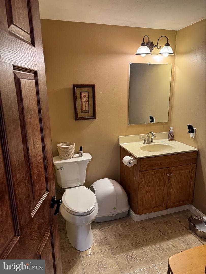 1872 Yingling Drive photo 37