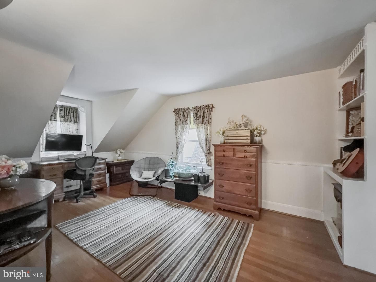 672 Florida Avenue photo 31