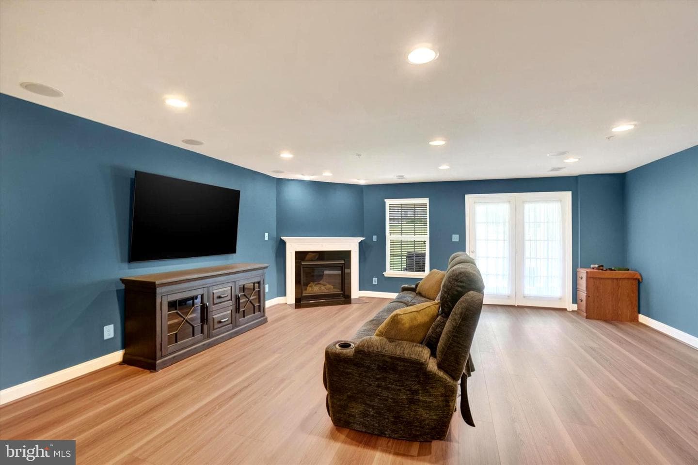 1260 Rannoch Lane photo 16