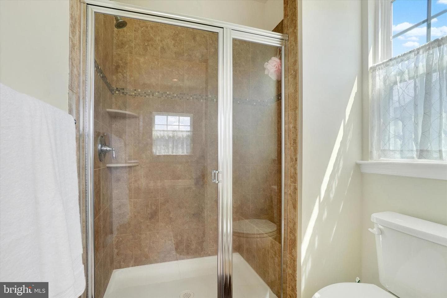 1260 Rannoch Lane photo 32