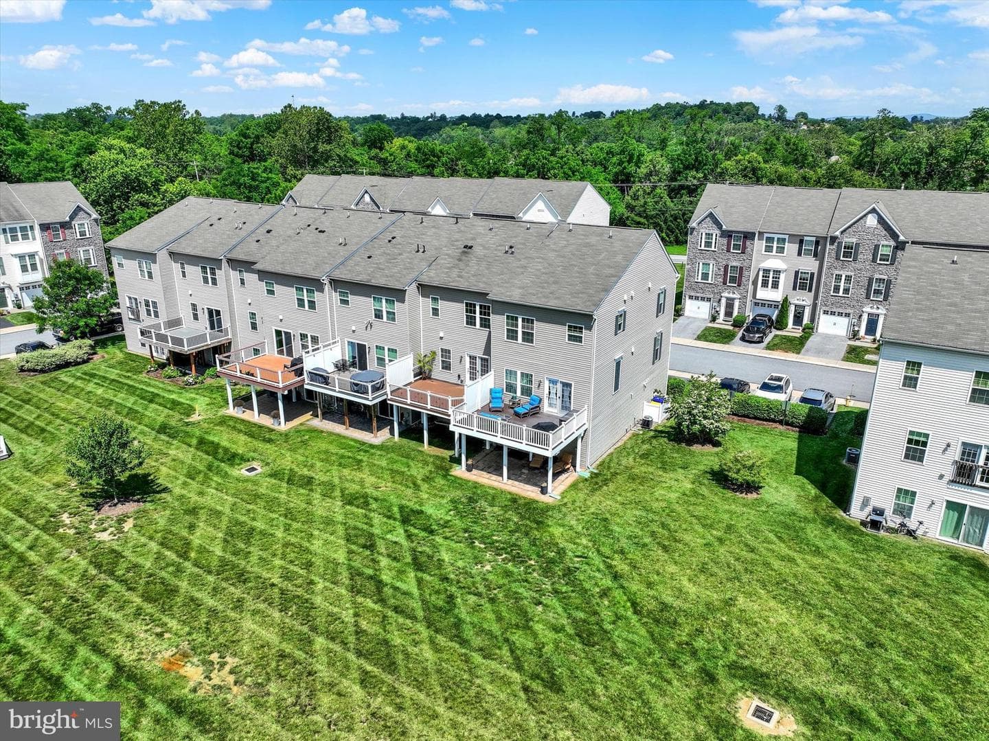 1260 Rannoch Lane photo 42