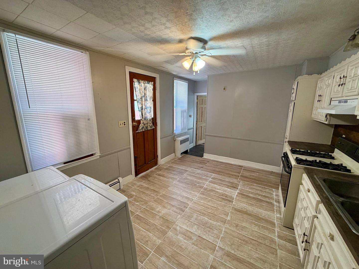 538 N Pershing Avenue photo 7