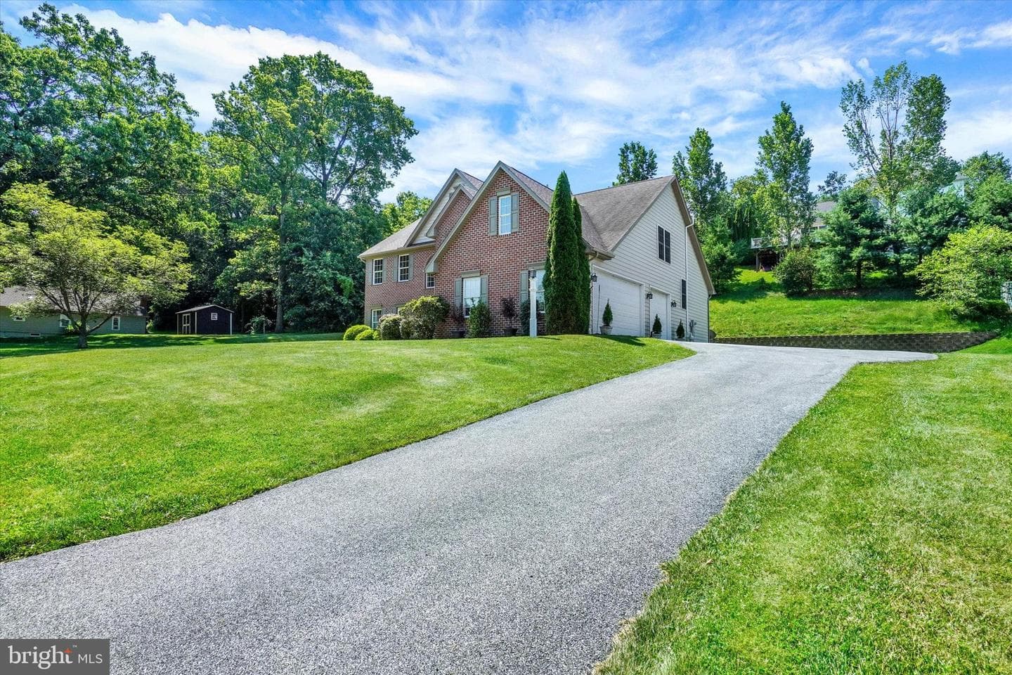 28 Valley Road photo 2