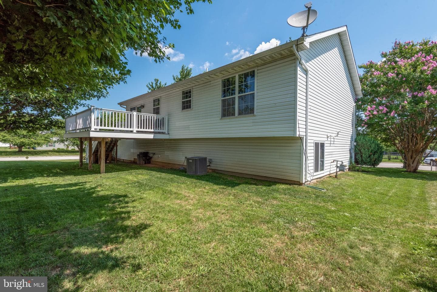 1670 Beech Lane photo 5
