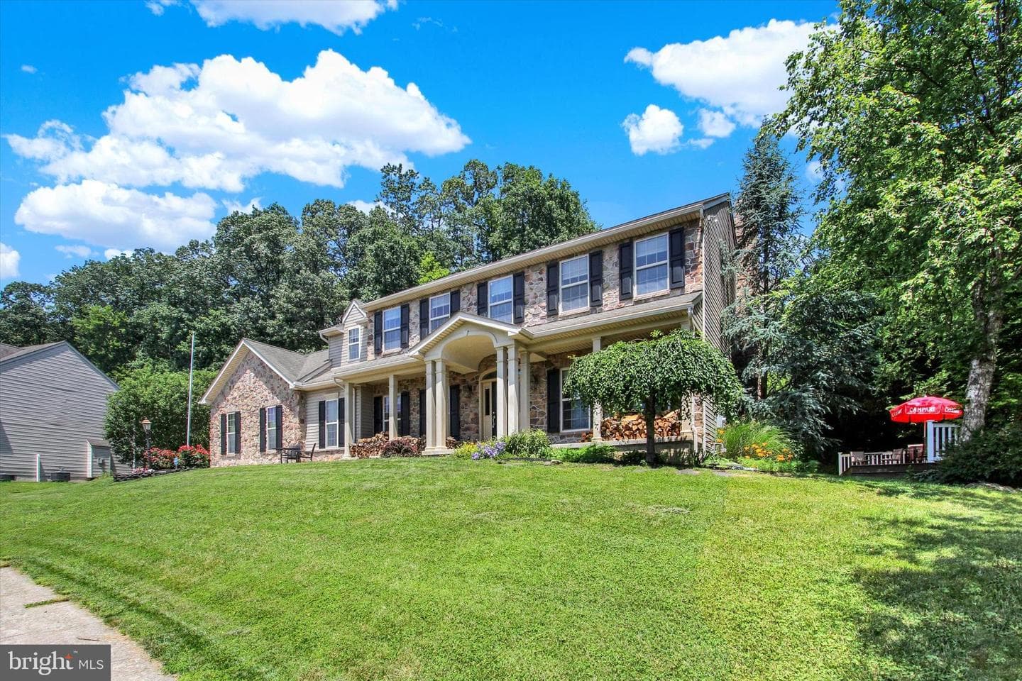 119 Farmington Drive photo 2