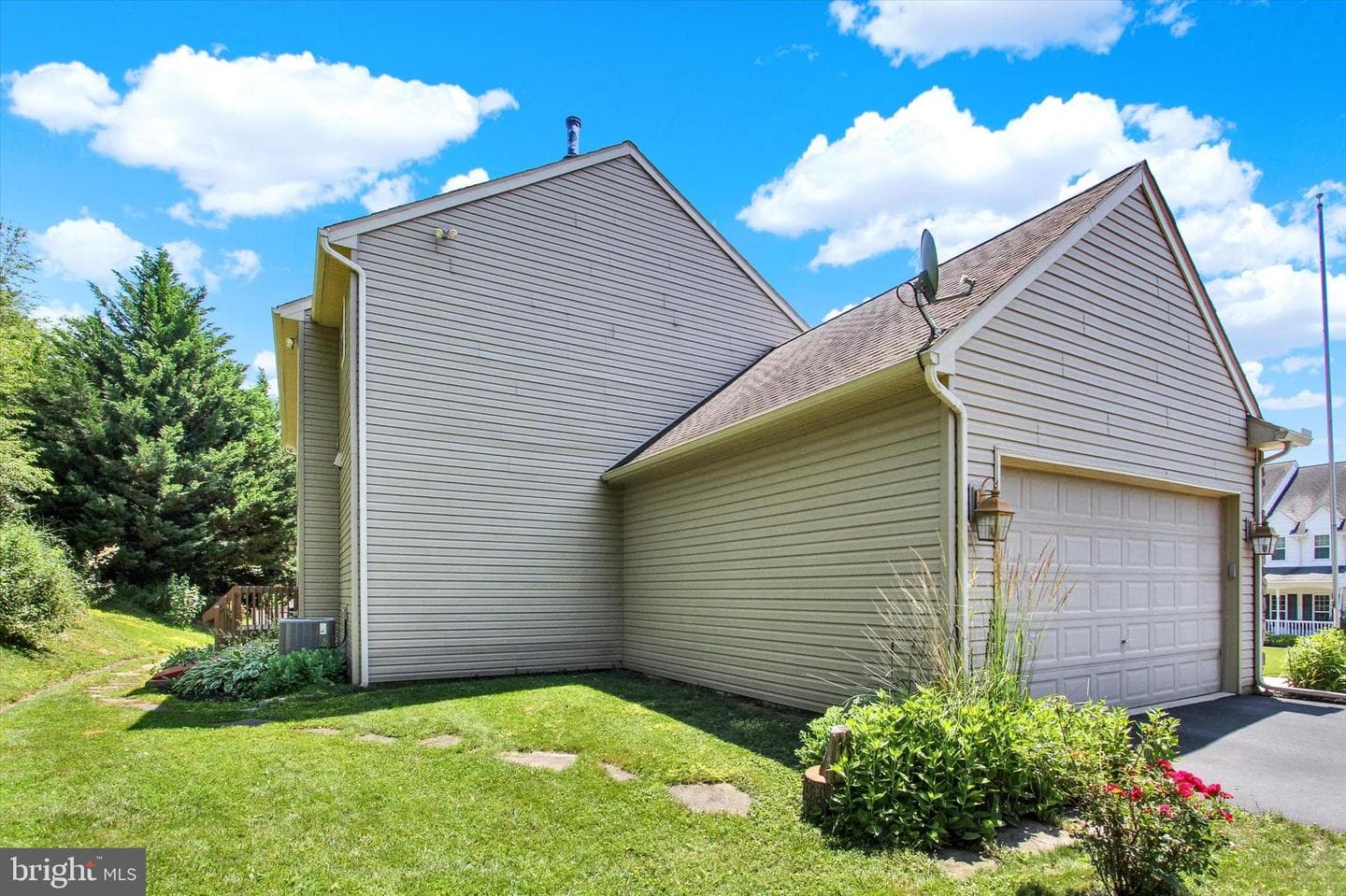 119 Farmington Drive photo 4