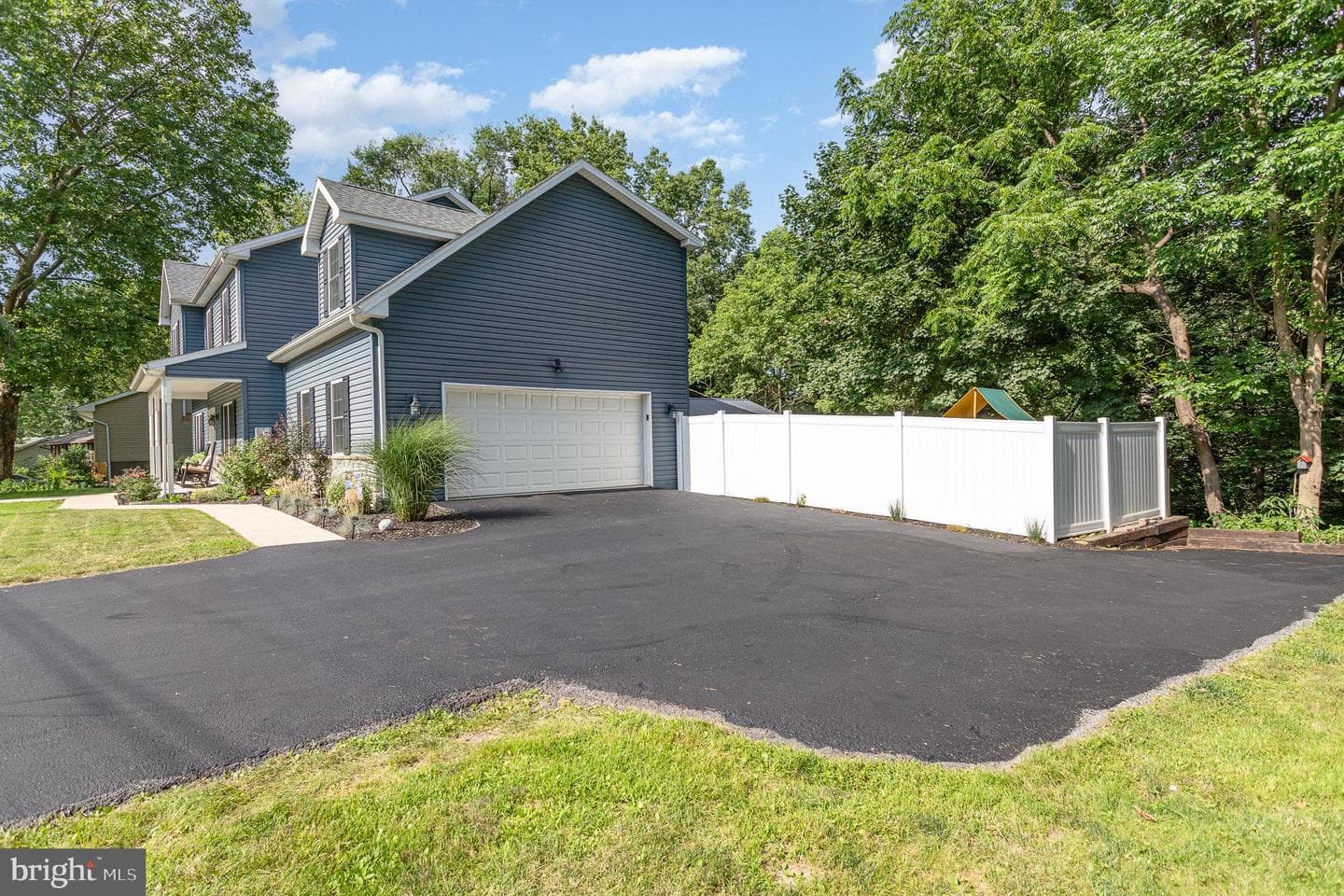 145 Pleasant View Terrace photo 4