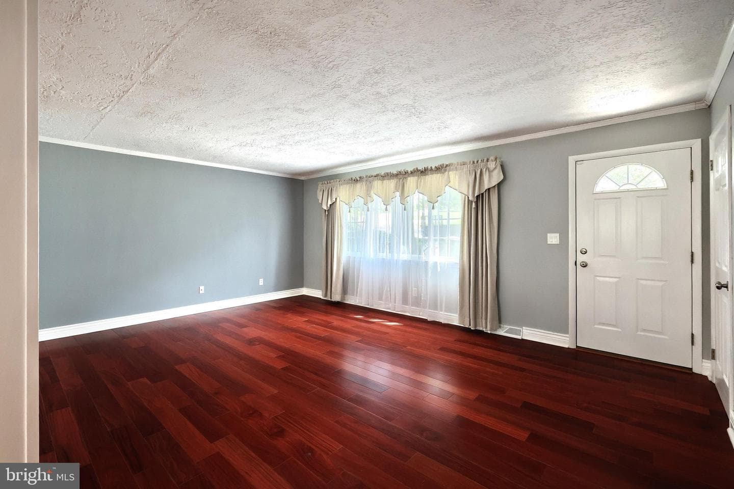 120 Susan Drive photo 12