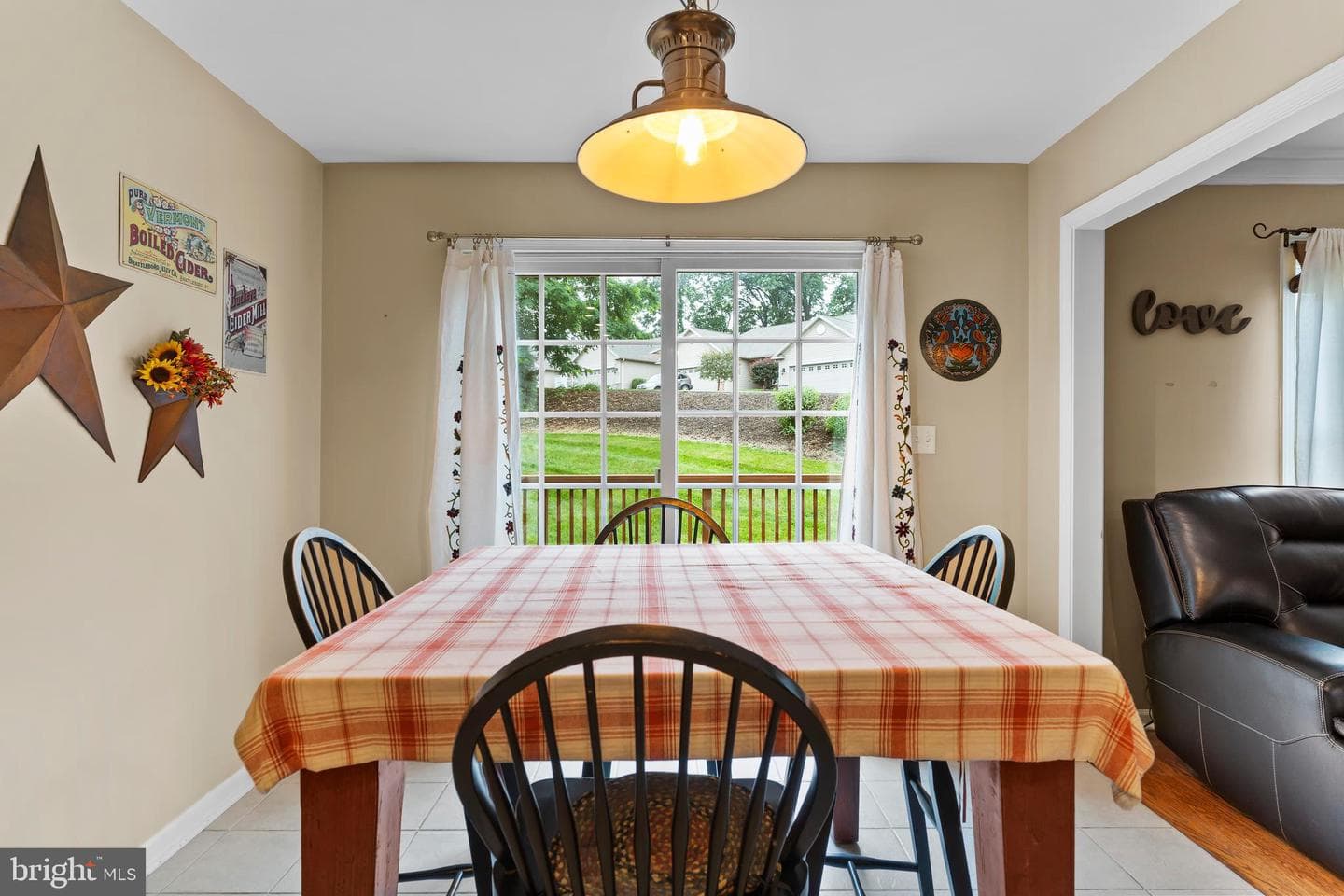 200 Loring Court photo 11