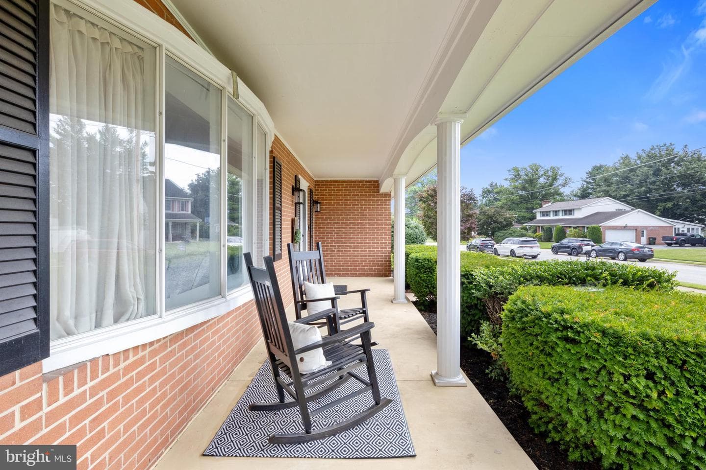 1965 Niagara Lane photo 4