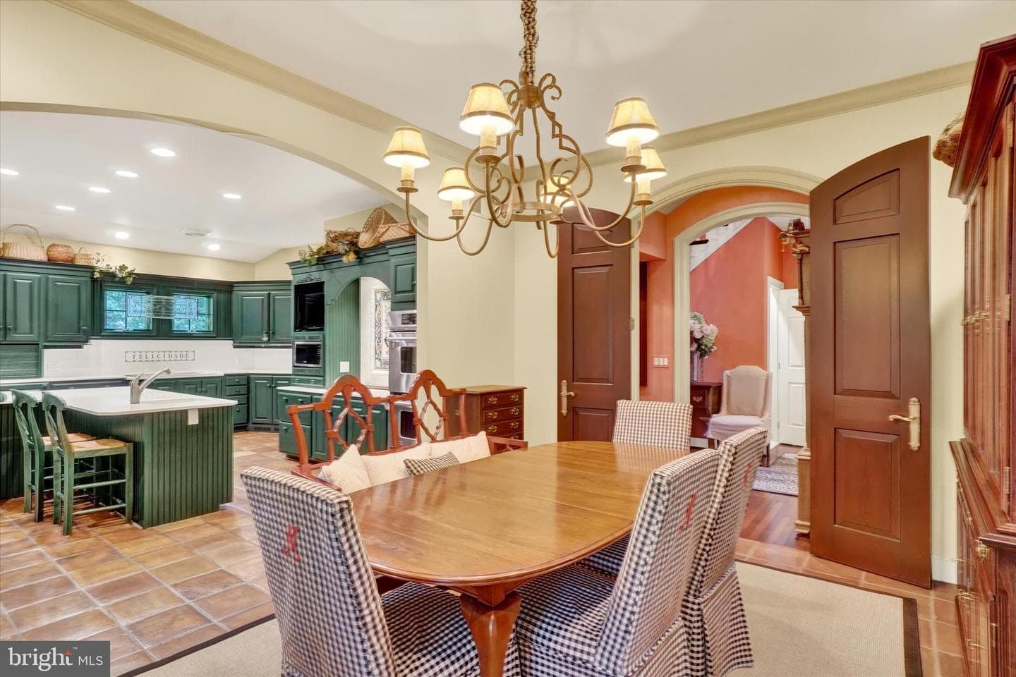 2086 Rosewood Lane photo 12