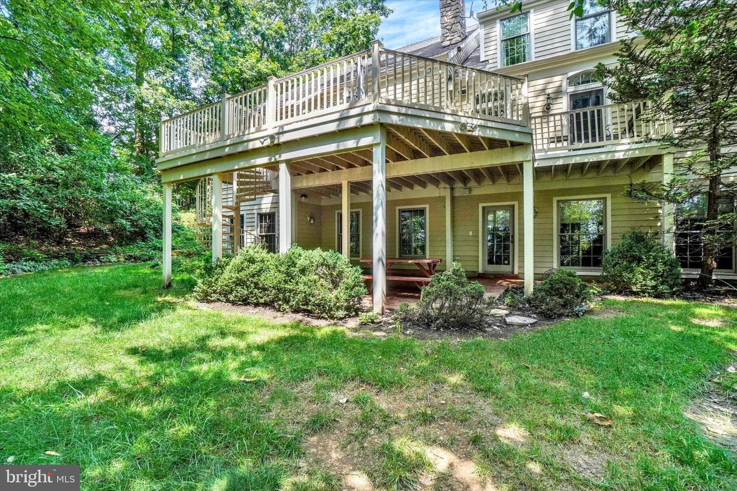 2086 Rosewood Lane photo 44