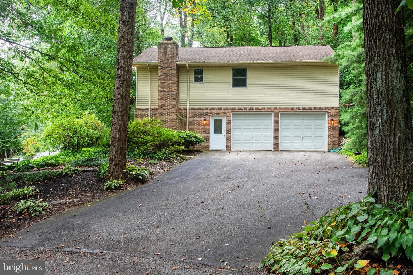 3141 Markle Road photo 3