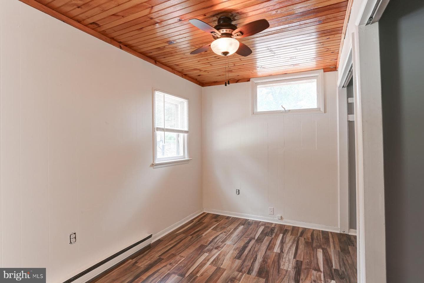 823 Silver Lake Road photo 14