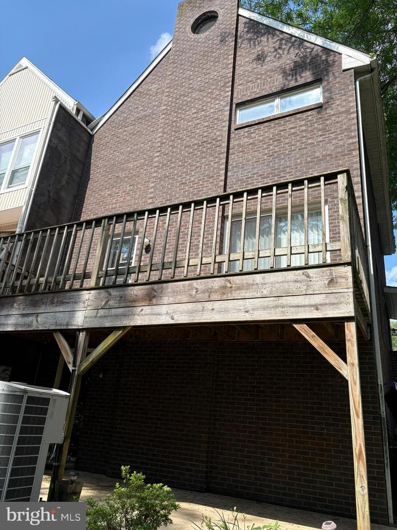 3115 Equinox Road photo 3
