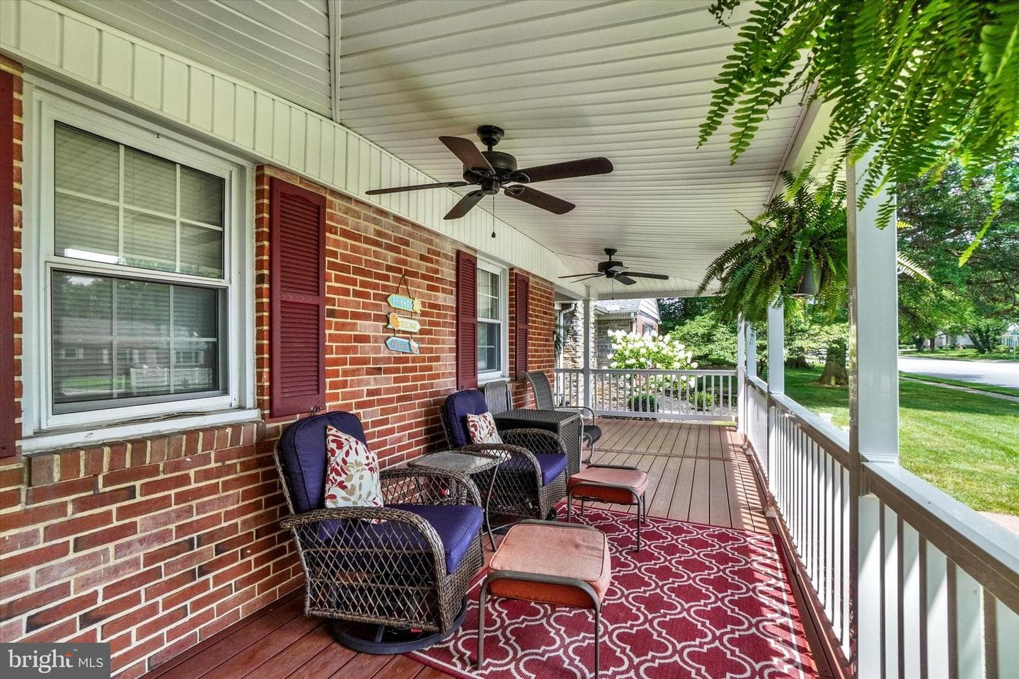 2213 Eastern Boulevard photo 5