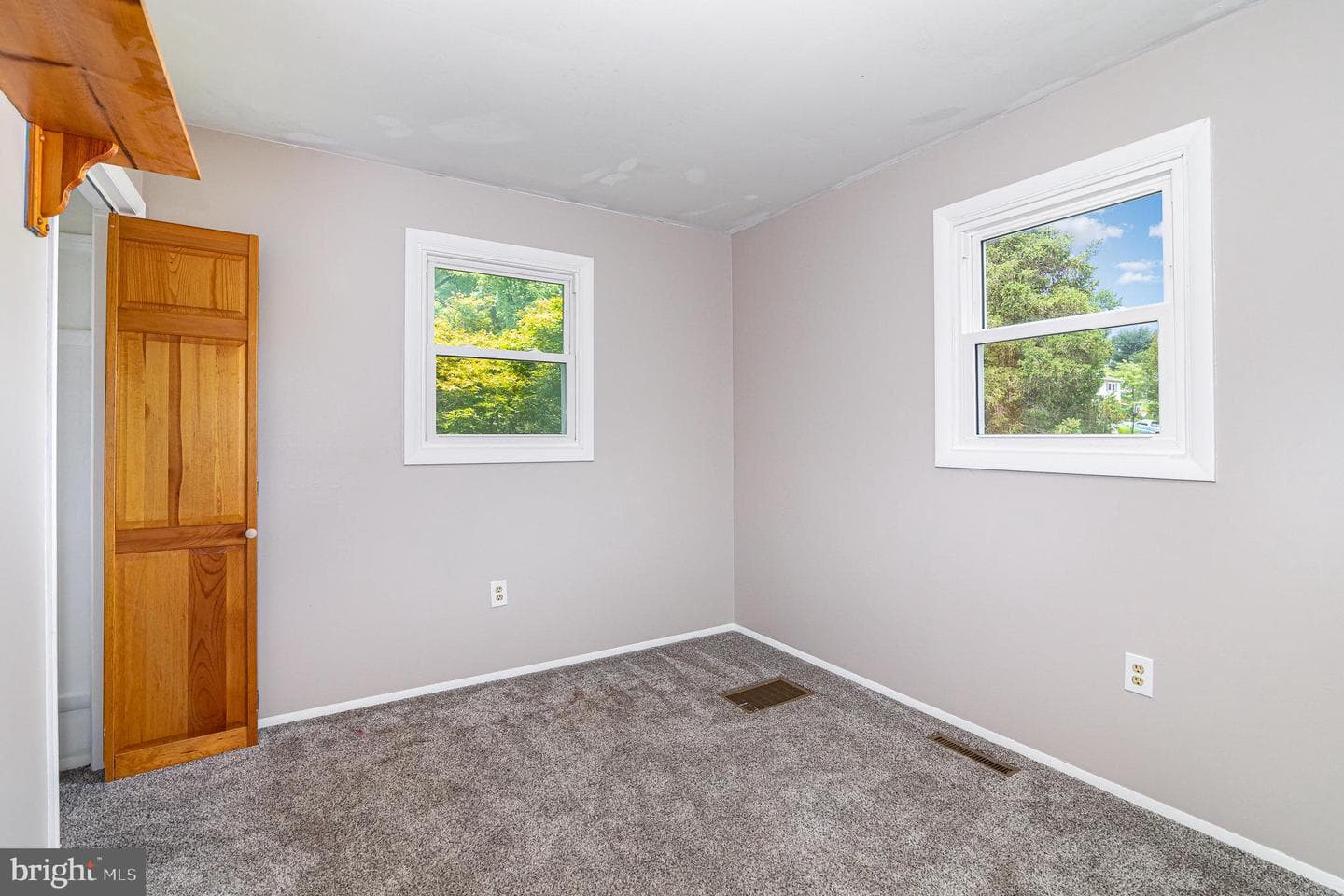 100 Sugar Maple Drive photo 10