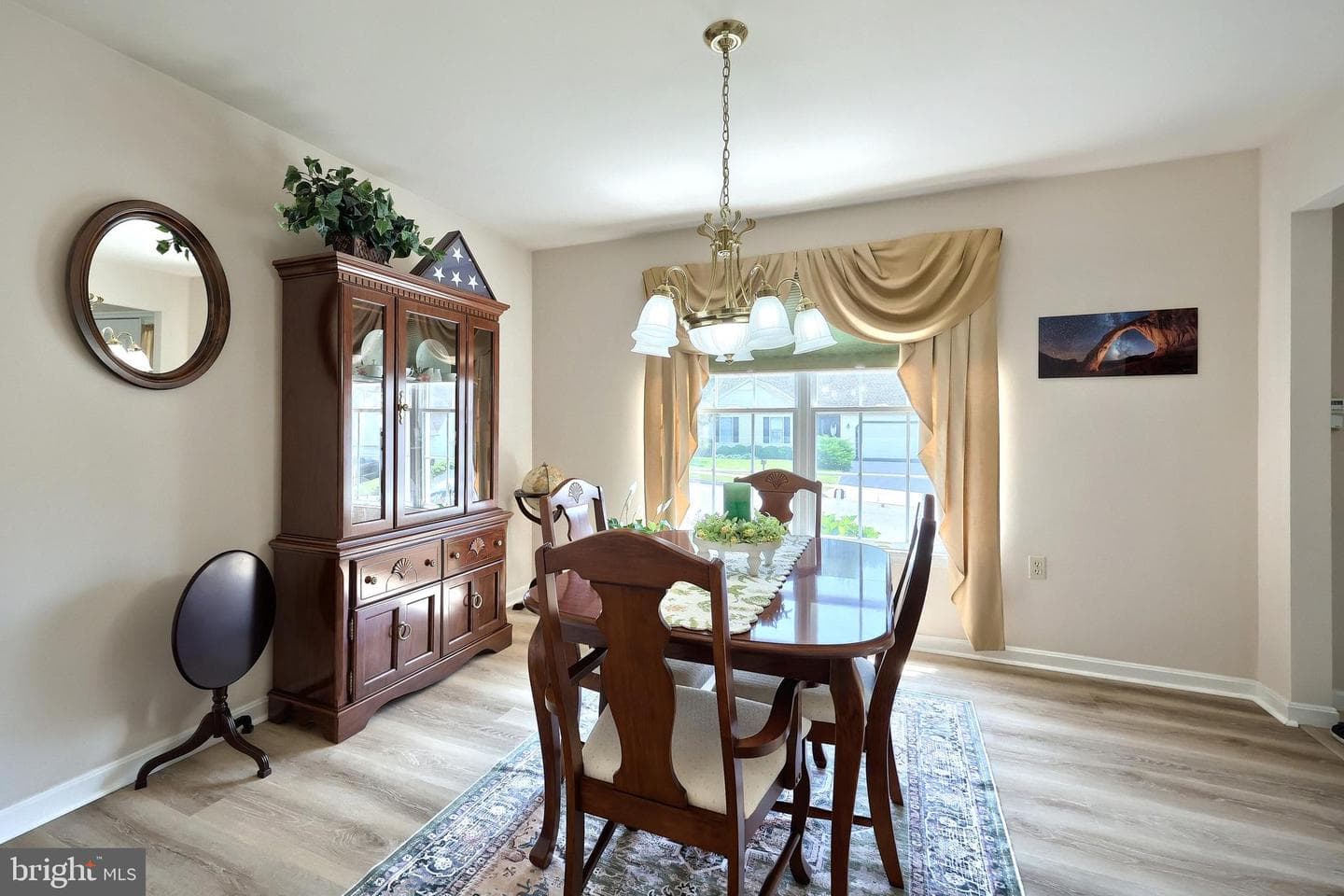 457 Chestnut Way photo 15