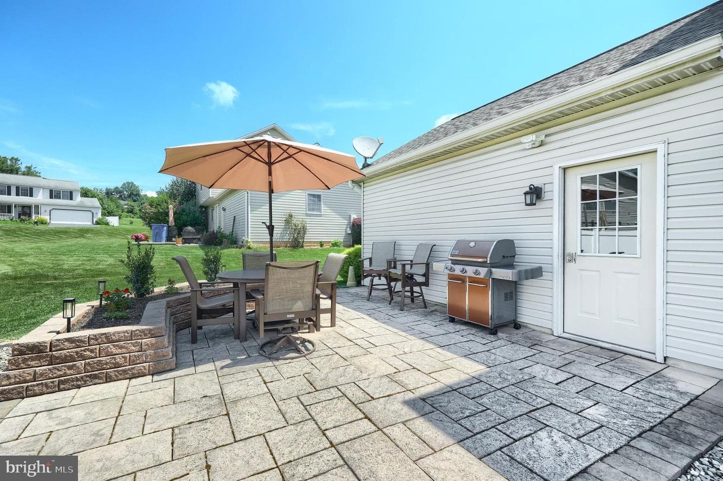 457 Chestnut Way photo 30