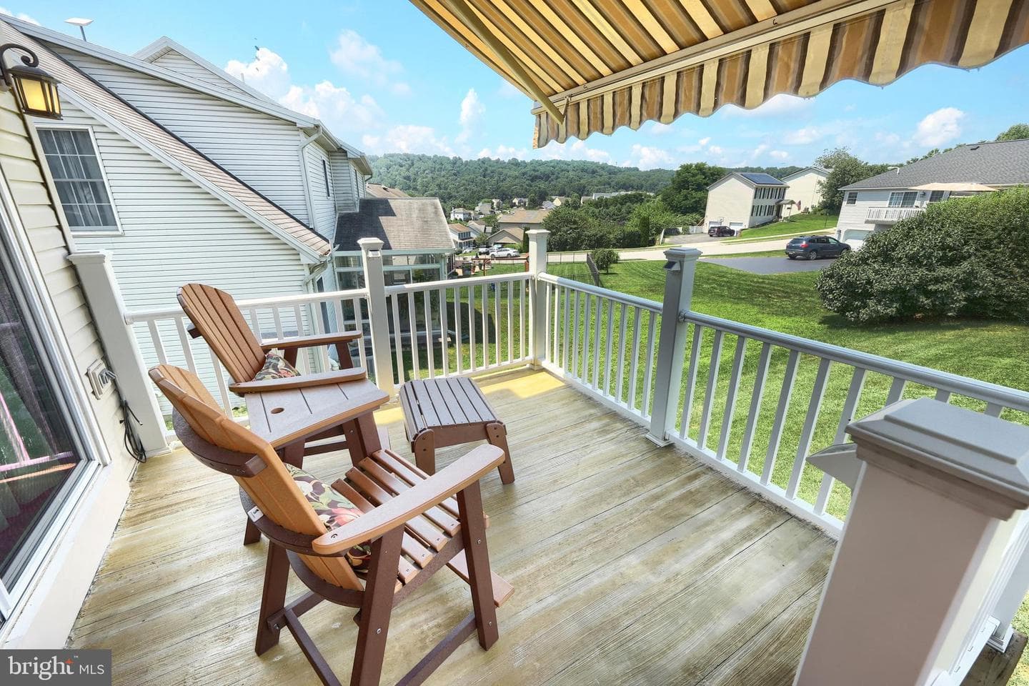 457 Chestnut Way photo 34