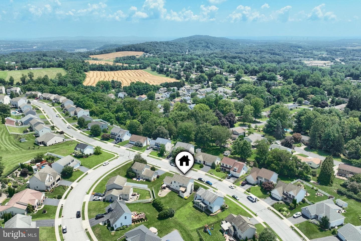 457 Chestnut Way photo 43