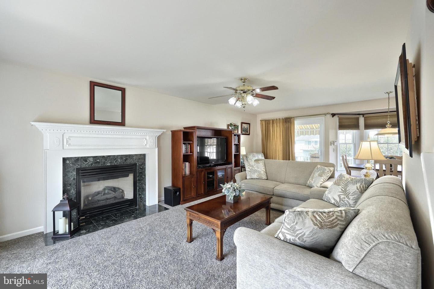 457 Chestnut Way photo 7