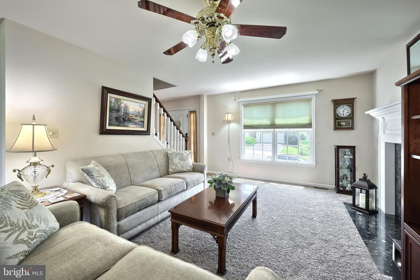 457 Chestnut Way photo 8