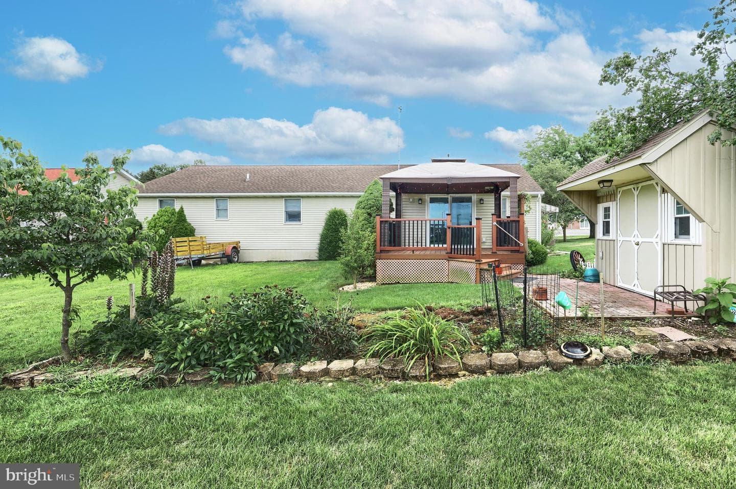 210 Kennedy Court photo 14