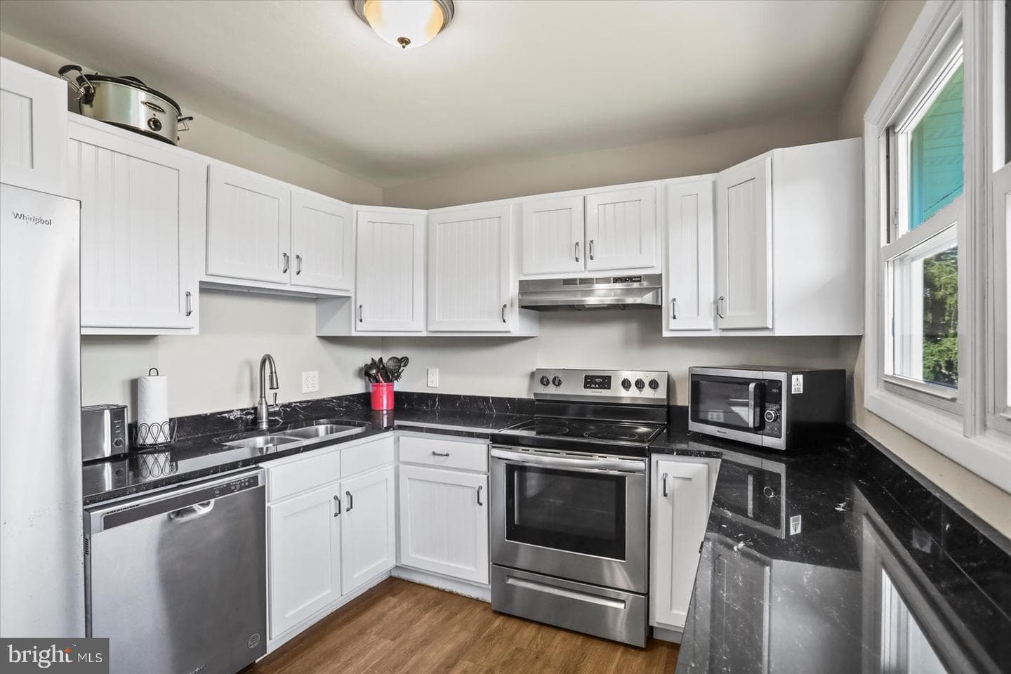 91 Heritage Drive photo 4