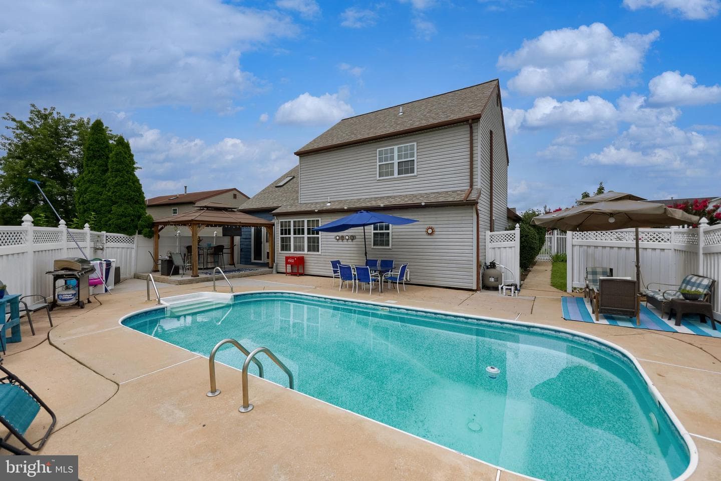 112 Winston Drive photo 57