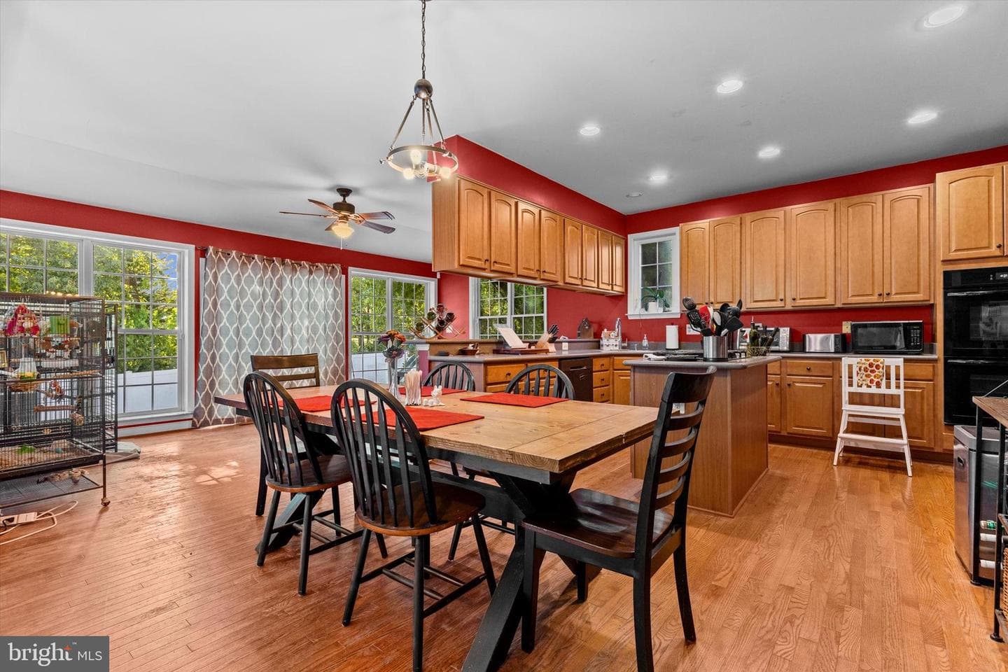 132 Stonebridge Drive photo 17
