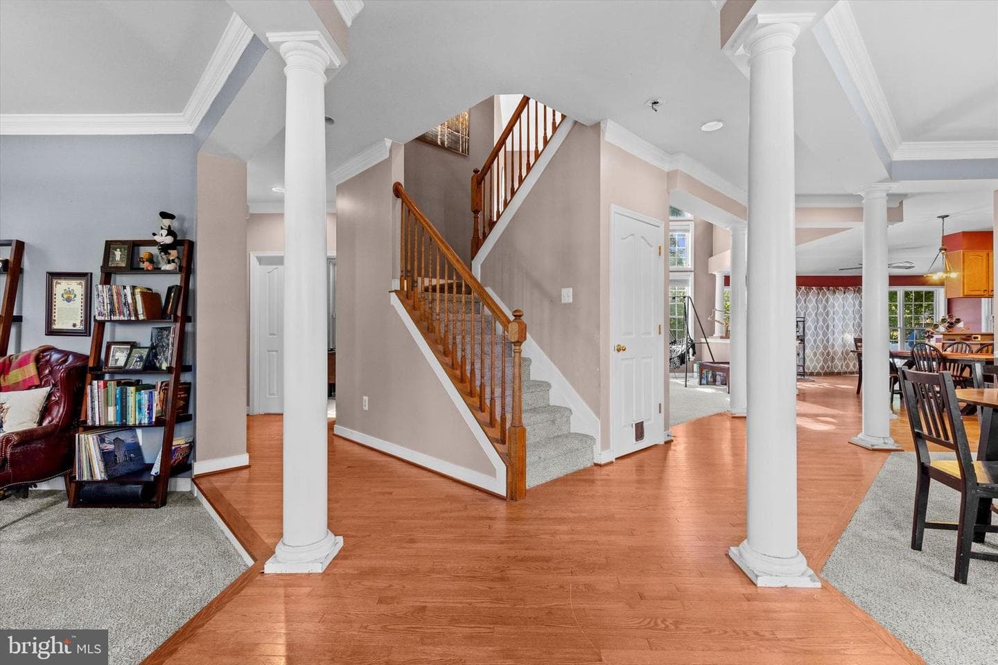 132 Stonebridge Drive photo 8