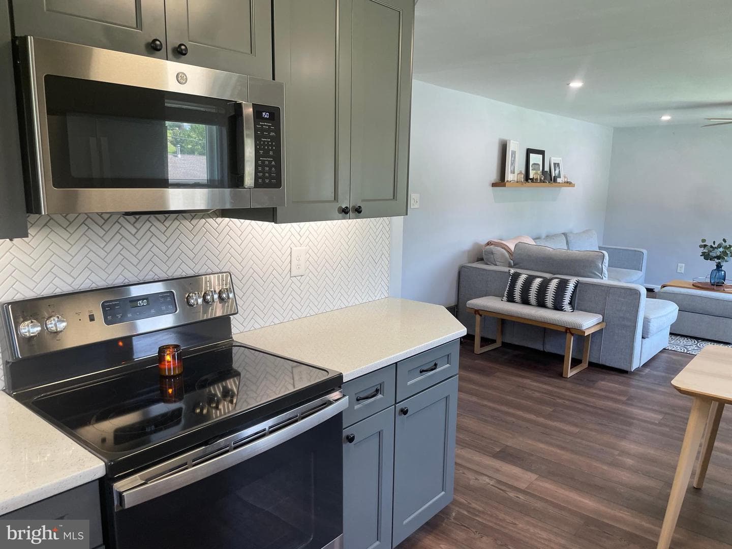 569 Sparton Road photo 14